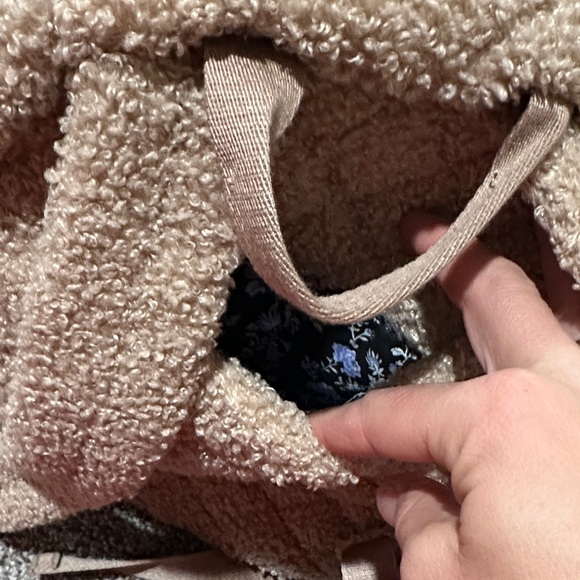 Vera Bradley Beige Quilted Backpack - Picture 7 of 8